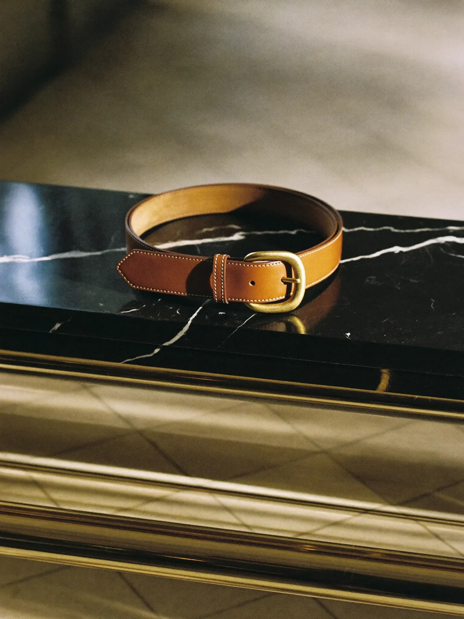 Slim leather belt