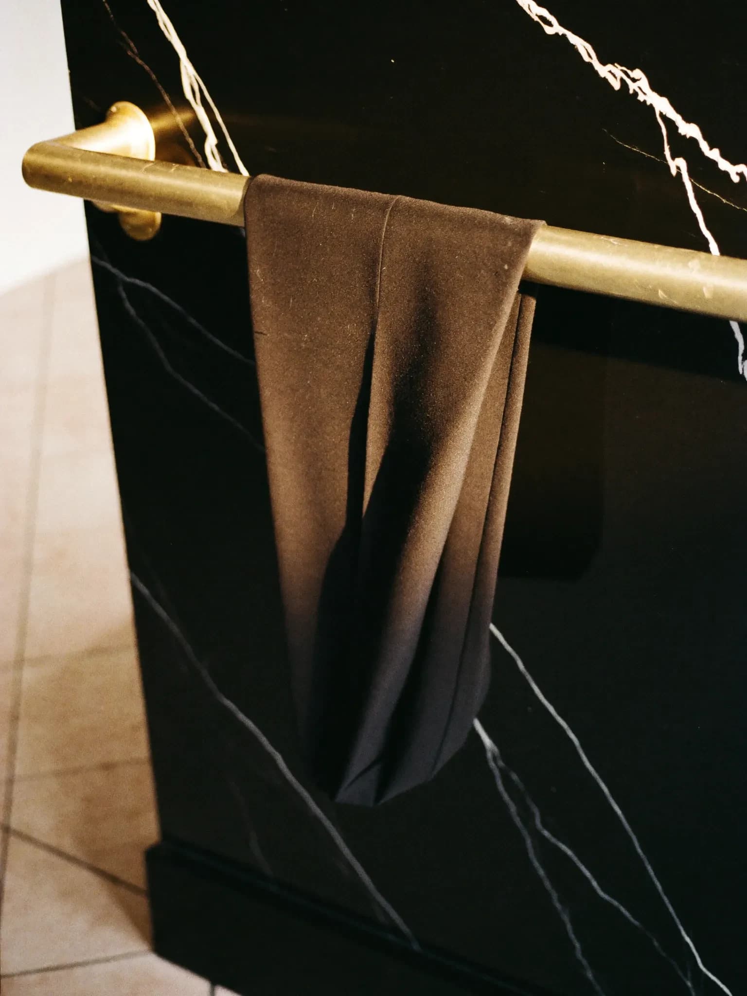 Tapered tailored trouser